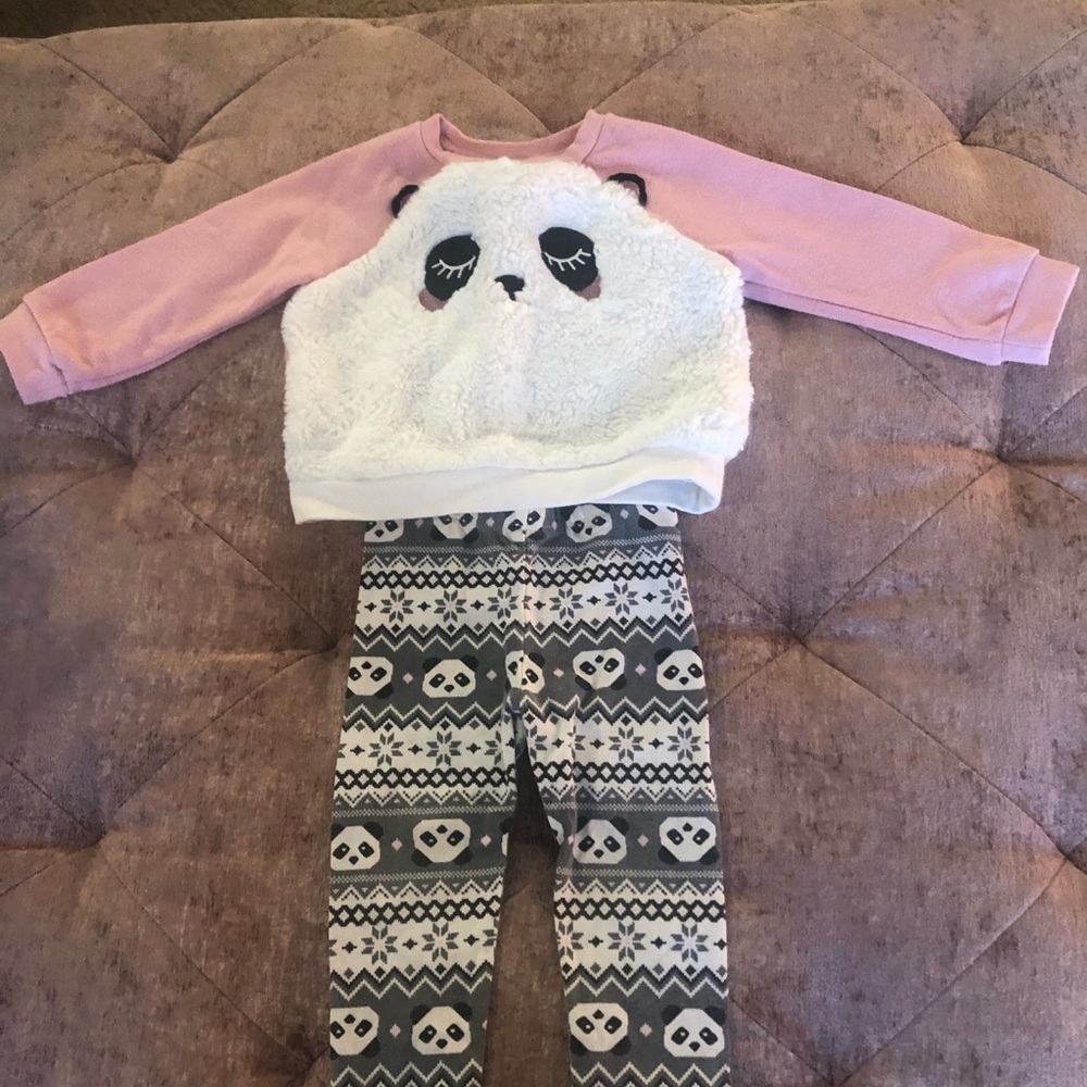2 piece toddler girls panda set.
